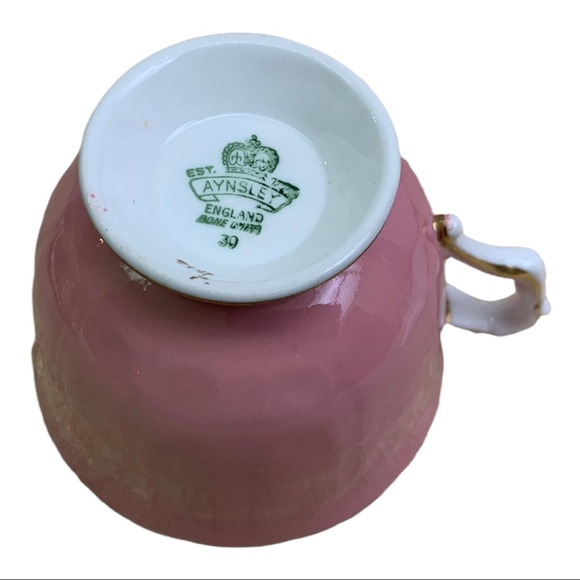 VTG AYNSLEY RARE England 1940’s Pink & Gold Leaf Filigree Crocus Teacup & Saucer - Picture 9 of 11